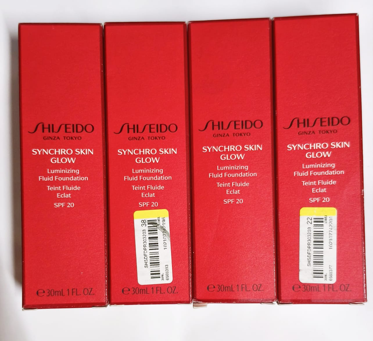 Shiseido Synchro Skin Glow Luminizing Fluid Foundation - Neutral 2