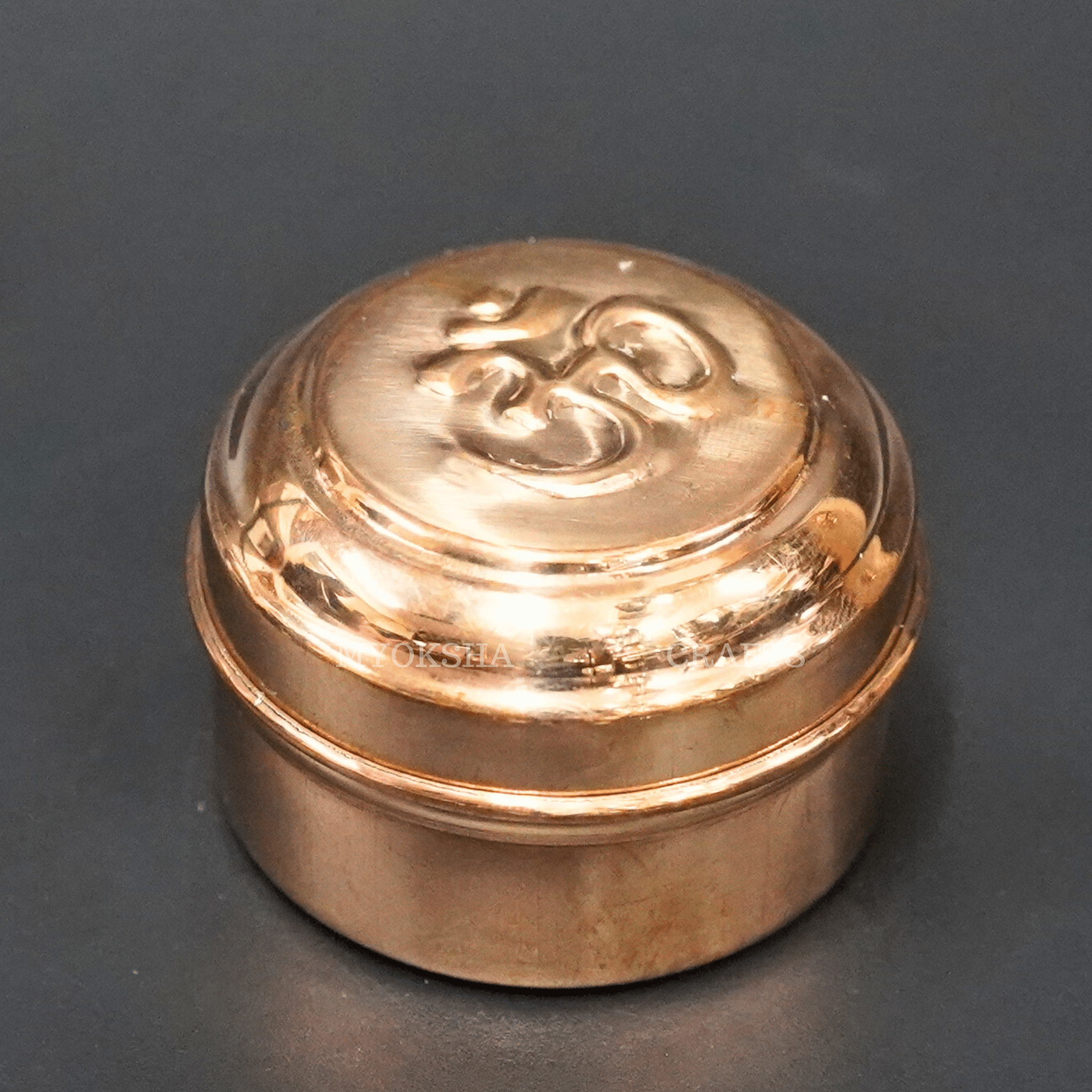 Copper Gleam Sampusta: Artistic Delight for Home Decor - Mytrendzcart
