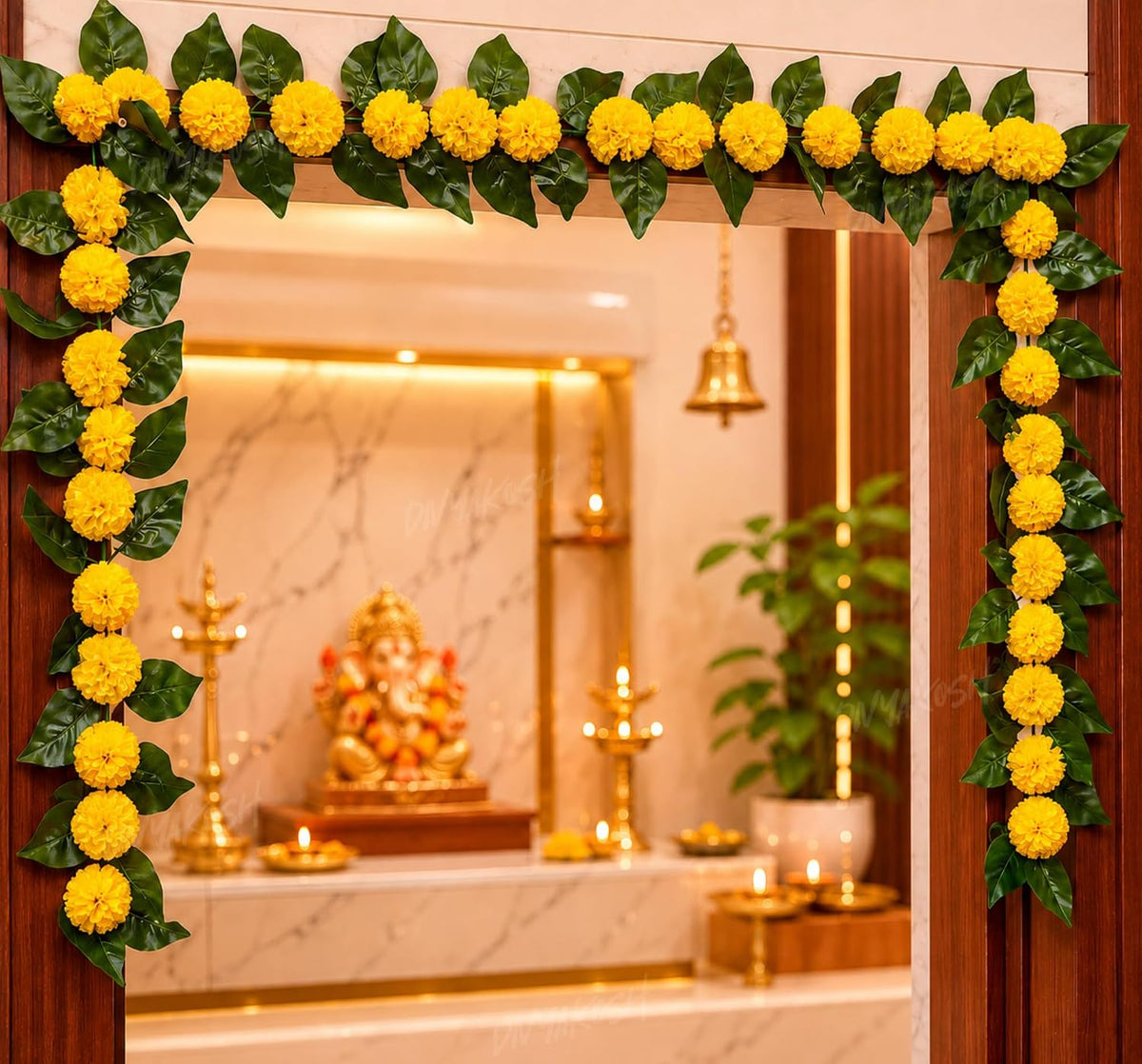 Mango Leaf & Marigold Vine, 80 Inch