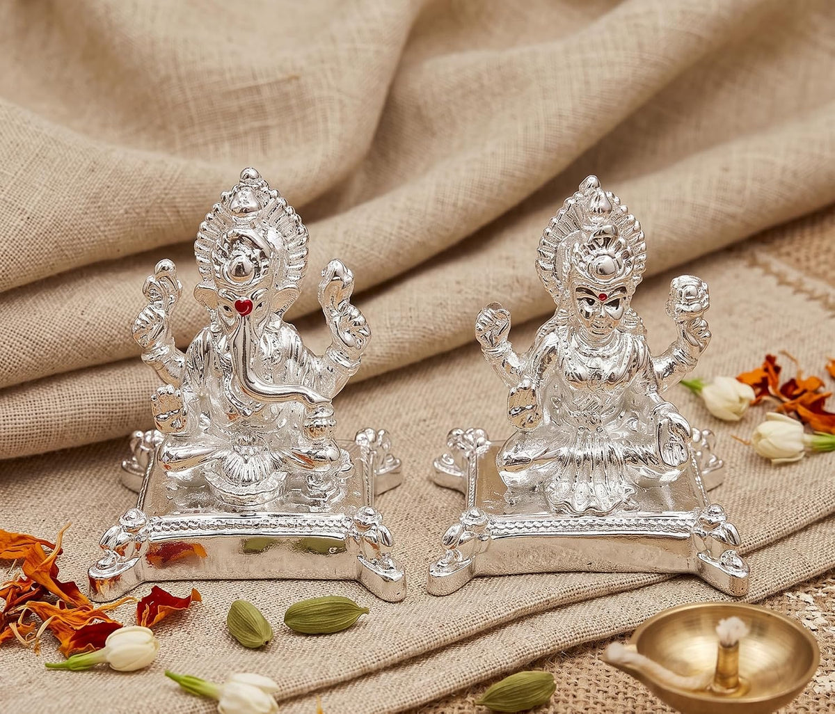 999 Silver Plated Lakshmi Ganesh Idol with Velvet Gift Box