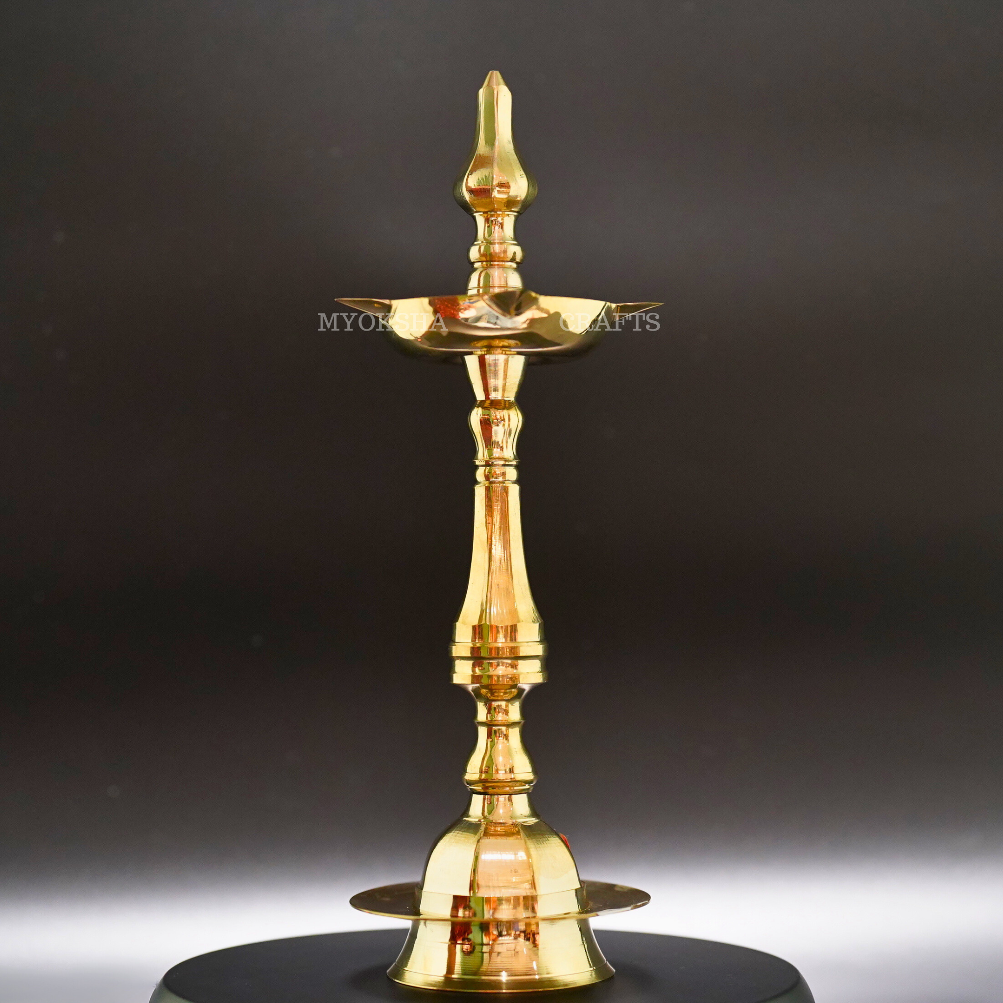 Diamond Deepa Brass Idol - Illuminate Your Spiritual Path - Mytrendzcart