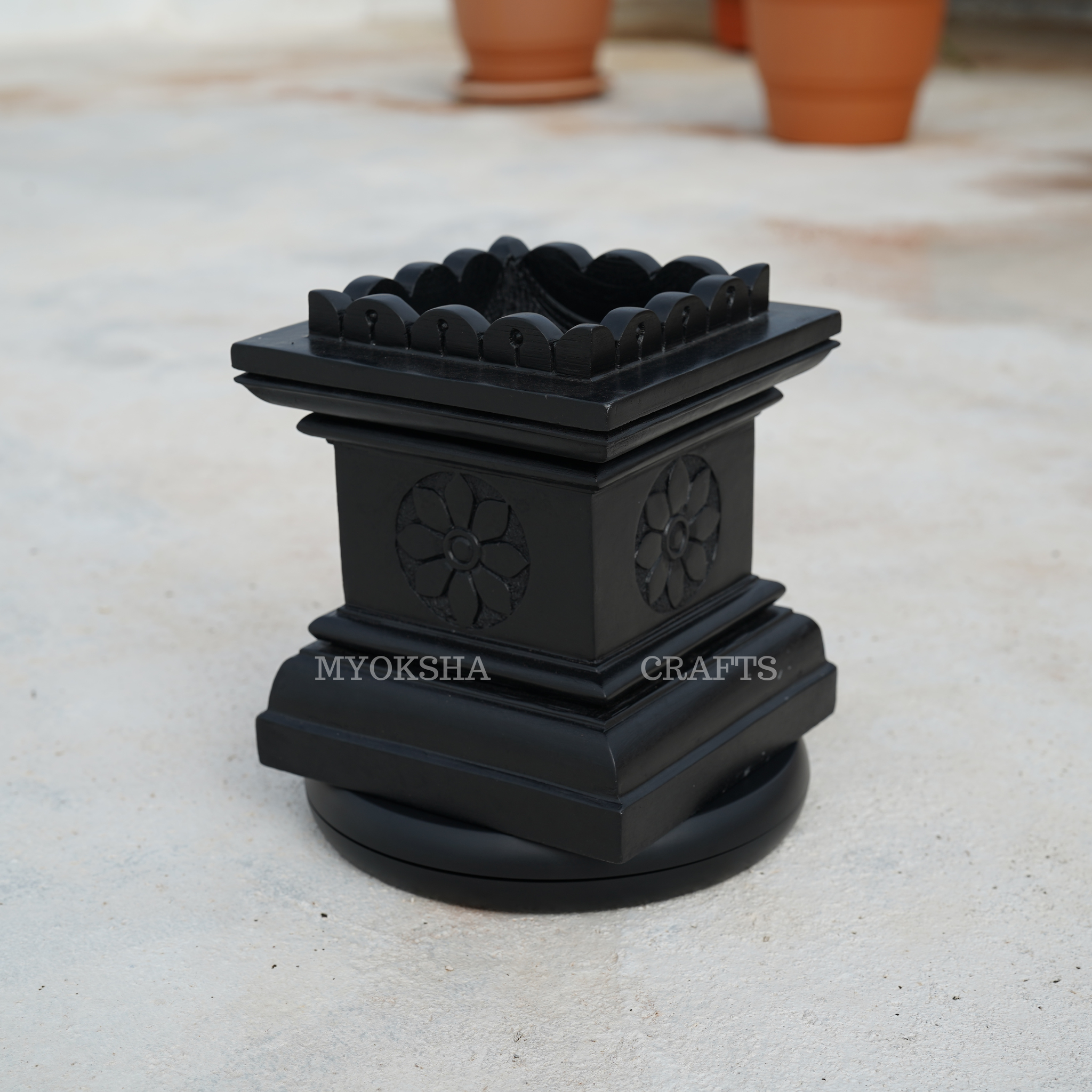 Tulsi Pot made of Black Stone (Krishnashila) - Mytrendzcart