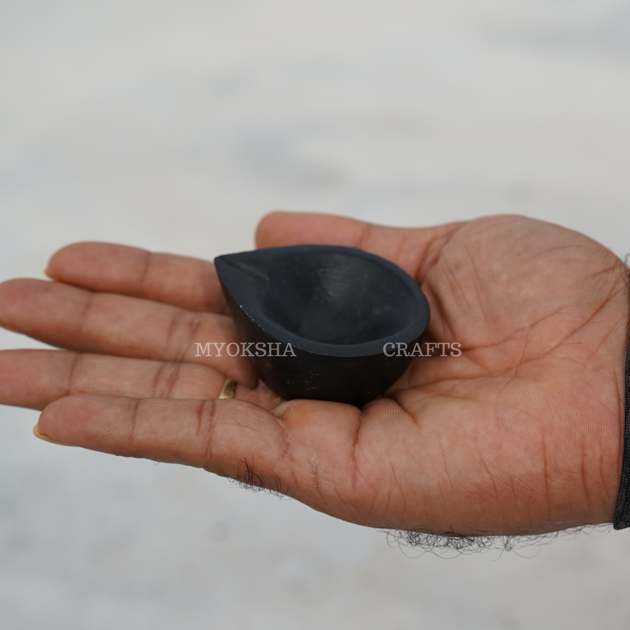 Black Stone (Krishnashila) Diya - Mytrendzcart