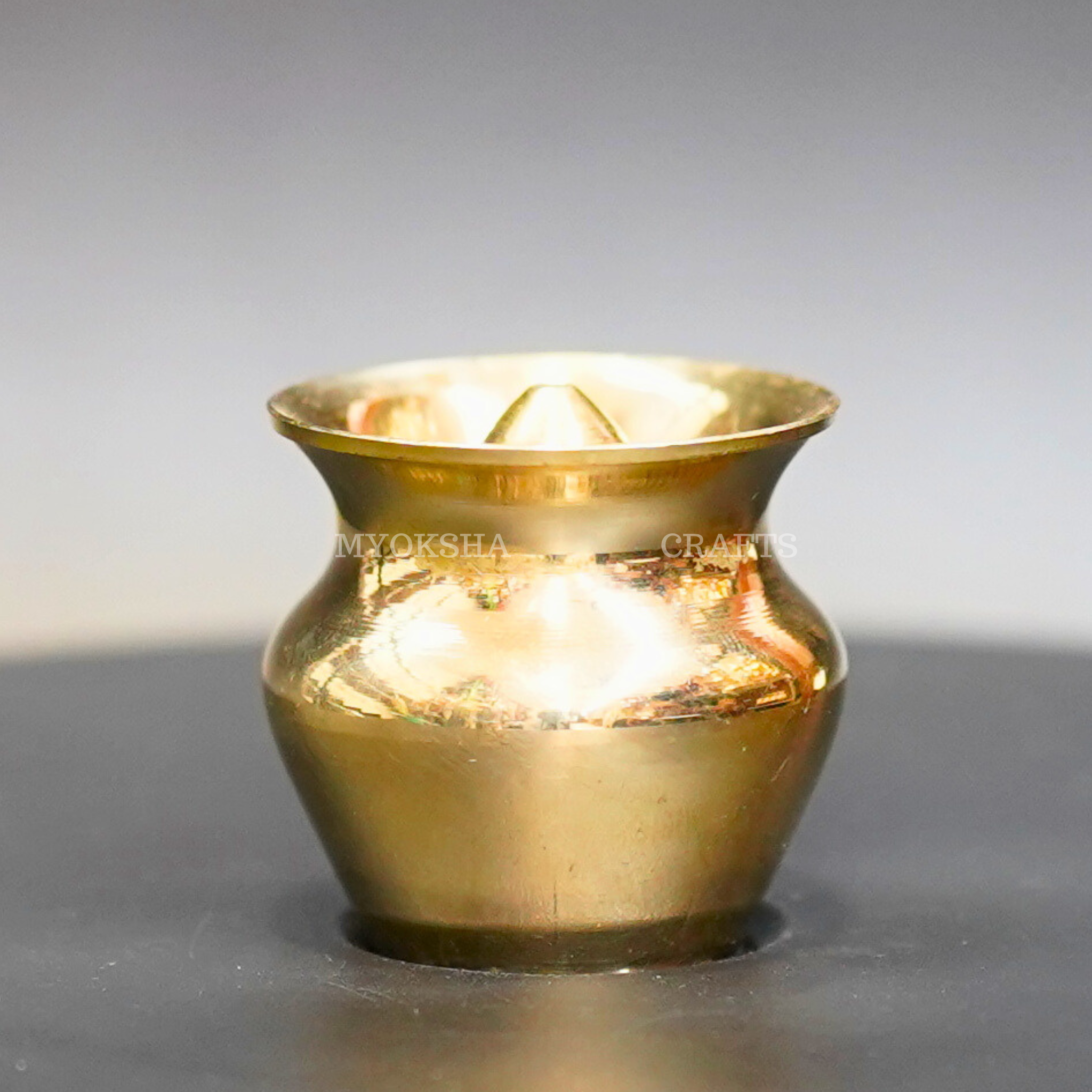 Brass Kalash Agarbatti Holder - Mytrendzcart