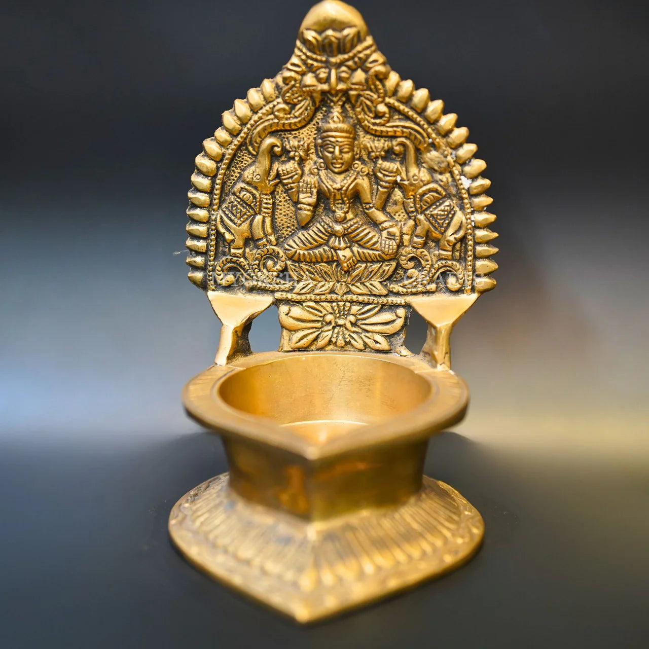 Brass Kamakshi Diya Mytrendzcart