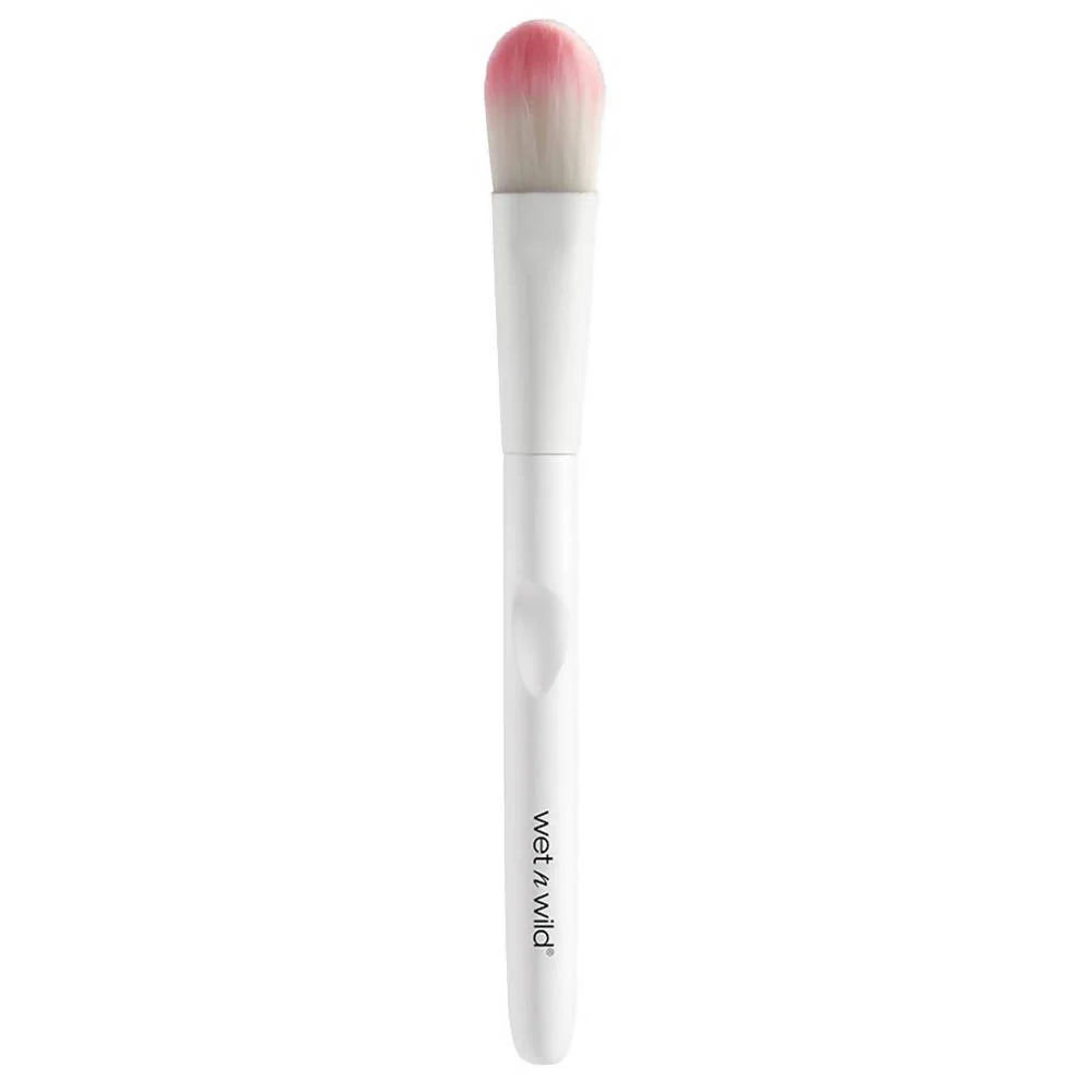 Wet n Wild Foundation Brush -23.3 gm Mytrendzcart