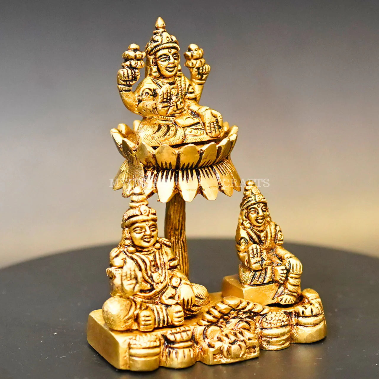 Brass Lakshmi with Kubera & Reddhi Idol Mytrendzcart