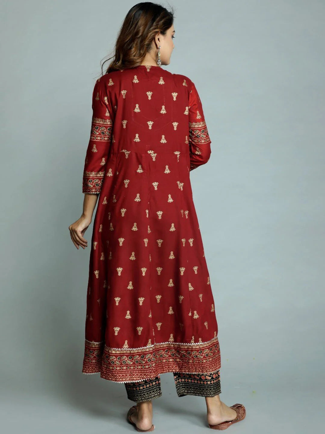 Indian Clothing Women's Red Embroidered Panelled Kurti with Trousers & With Dupatta - NOZ2TOZ -S Mytrendzcart