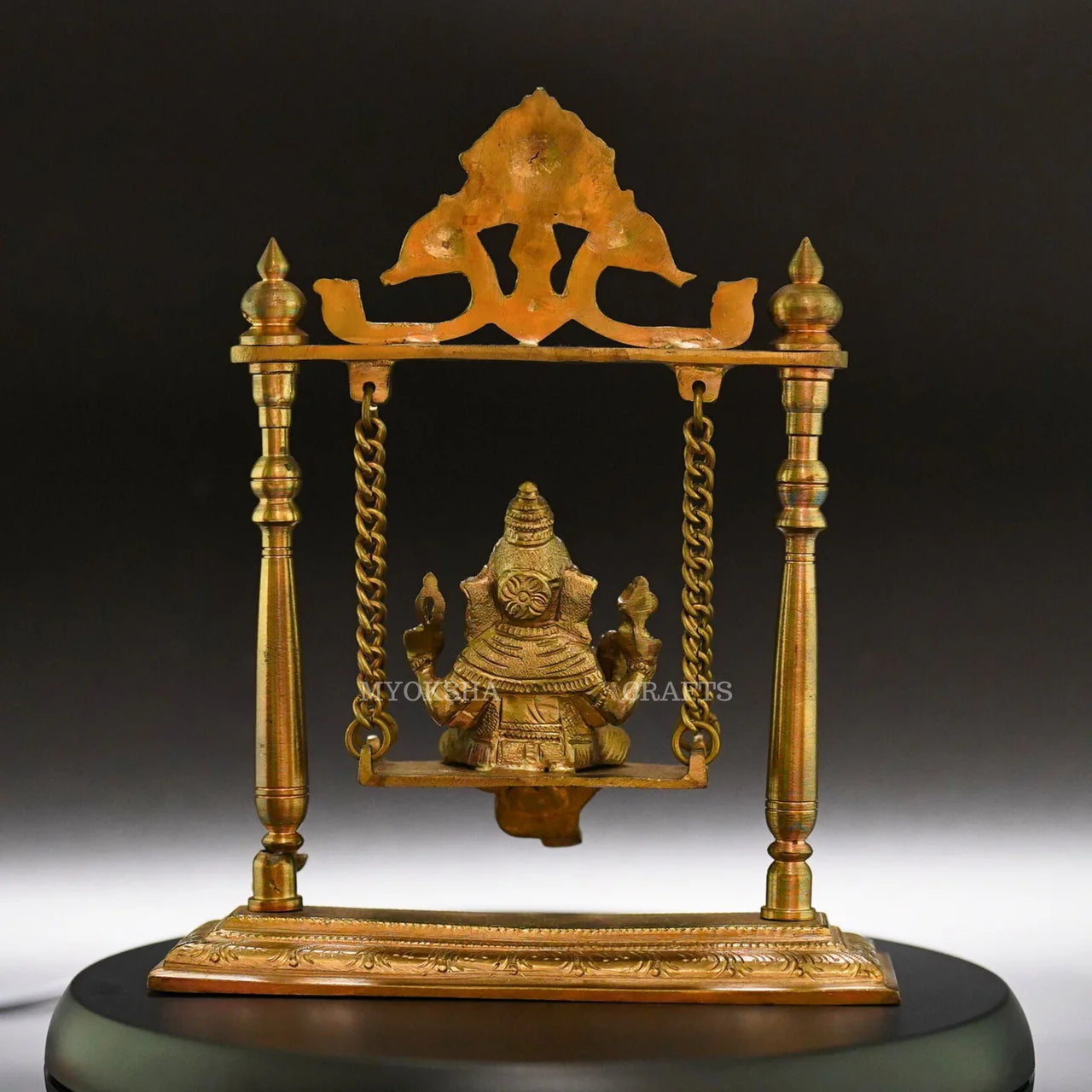 Jhula Ganesha Idols - An Emblem of Divine Blessings for Homes Mytrendzcart