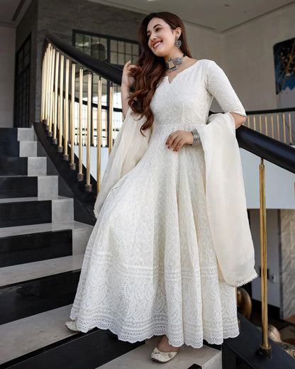 Indian Clothing Malishka Women's White Cotton Chikankari Gown with Dupatta Set - White -S Mytrendzcart