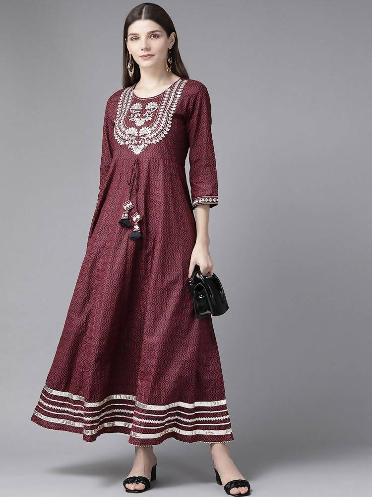 Yufta Women Maroon Geometric Printed Bell Sleeves Mirror Work Cotton Kurta Mytrendzcart