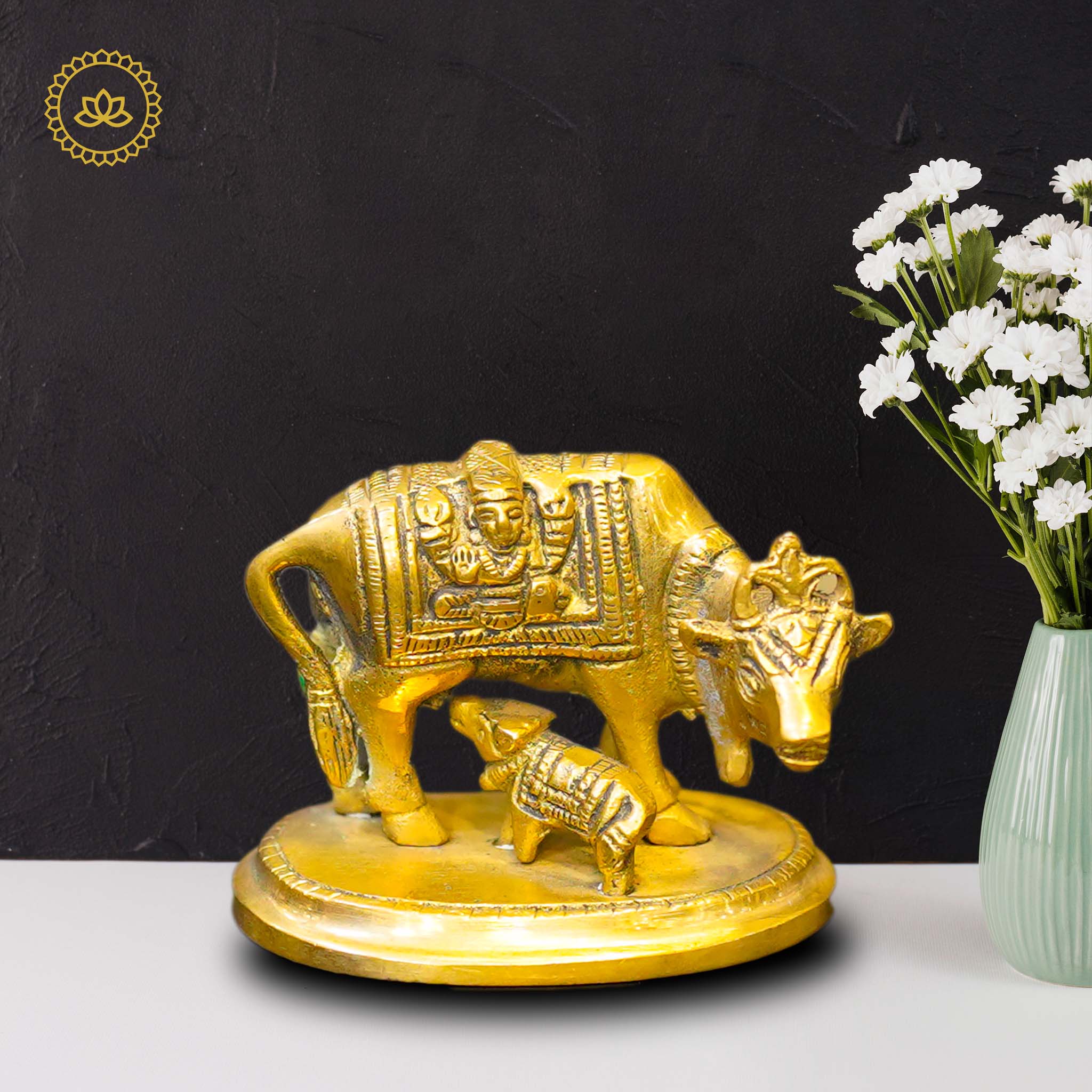 Brass Kamadenu with Calf Idol - Mytrendzcart