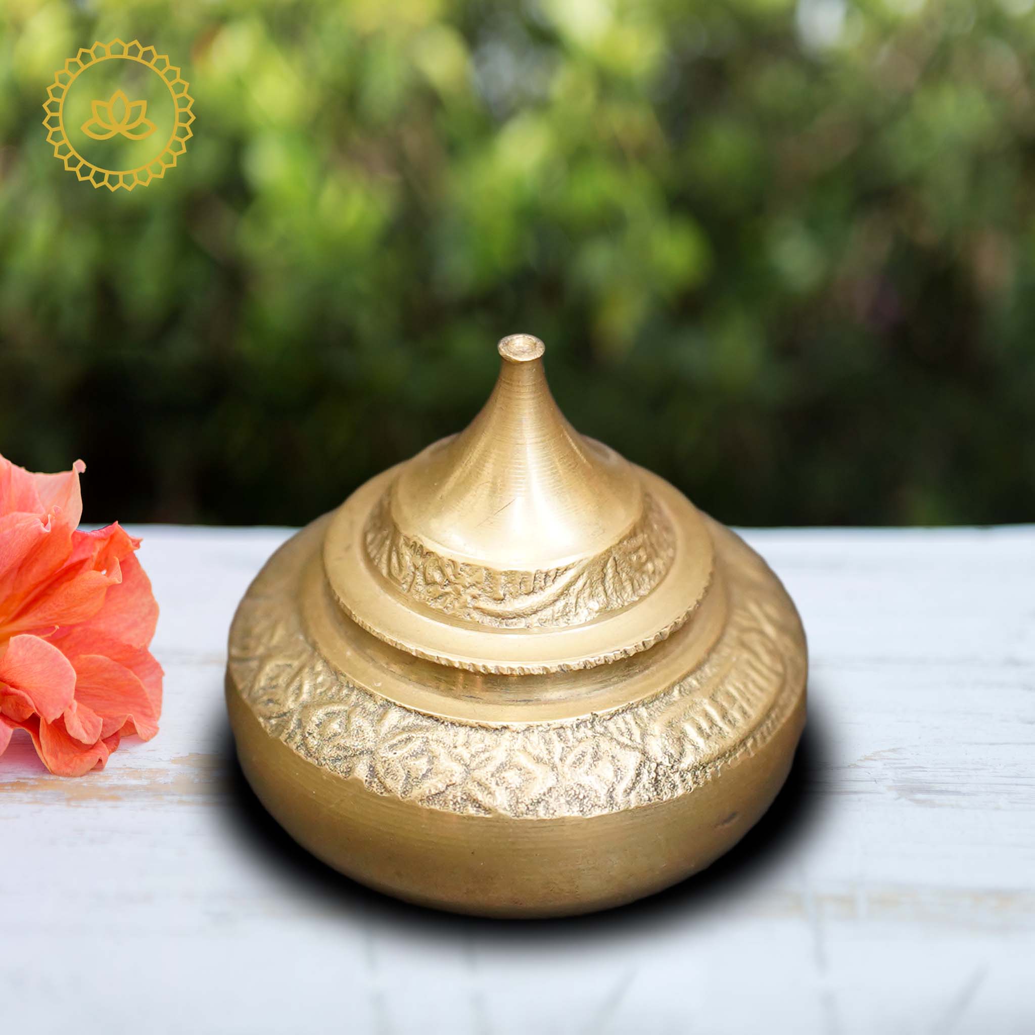 Brass Kumkum Holder - Mytrendzcart