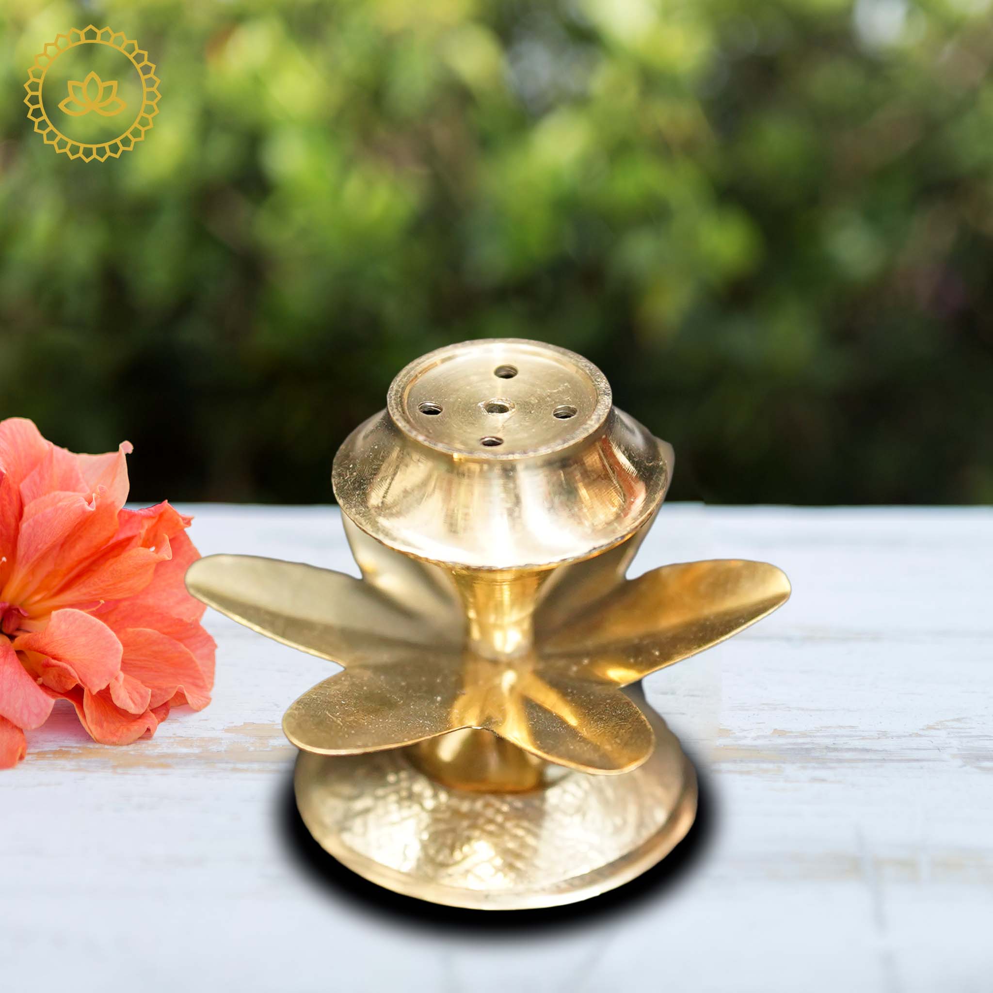 Brass Lotus Agarbatti Stand - Mytrendzcart