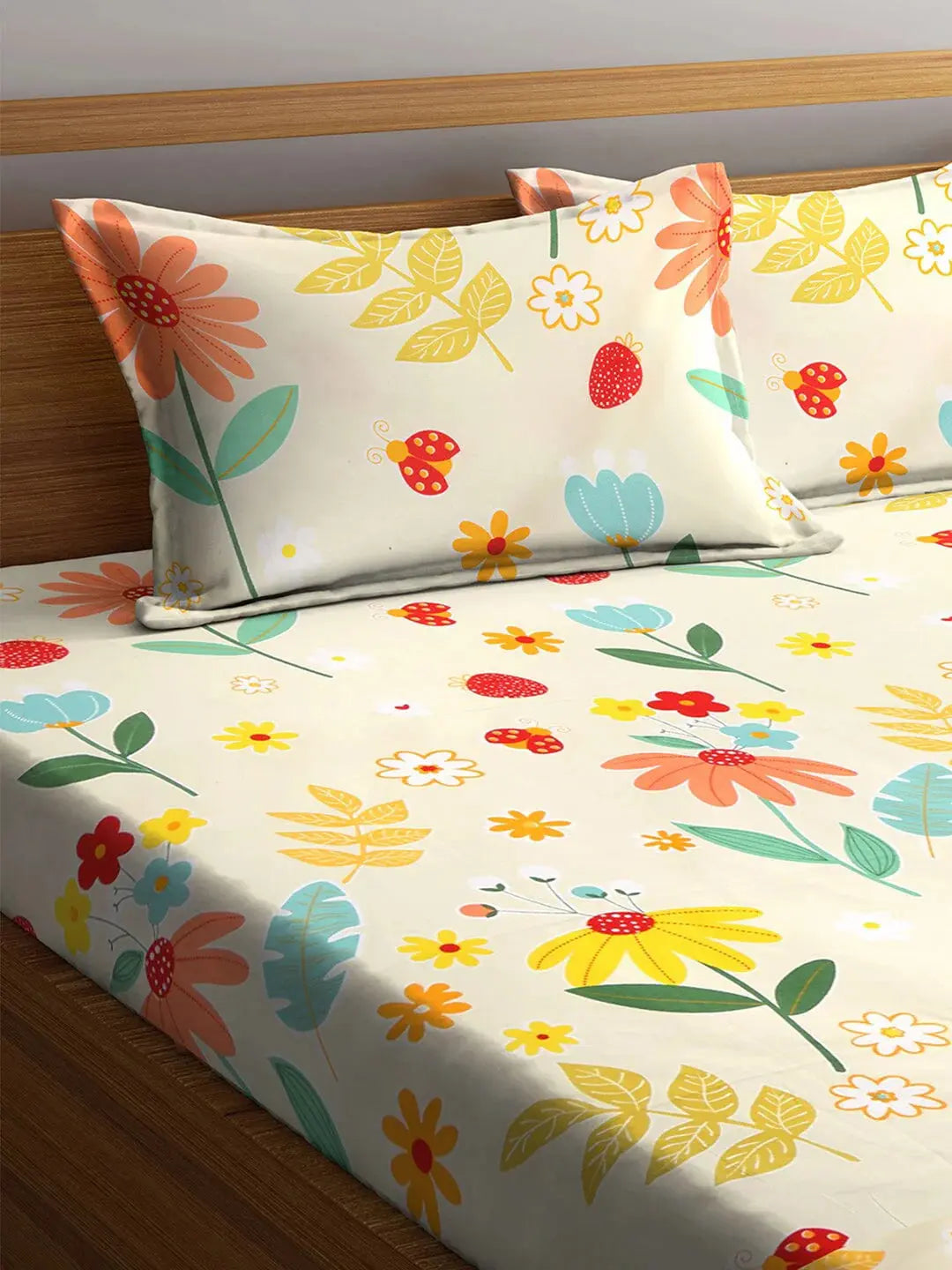 KLOTTHE White & Yellow Printed 300 TC Double King Fitted Bedsheet With 2 Pillow Covers -Double King - Mytrendzcart