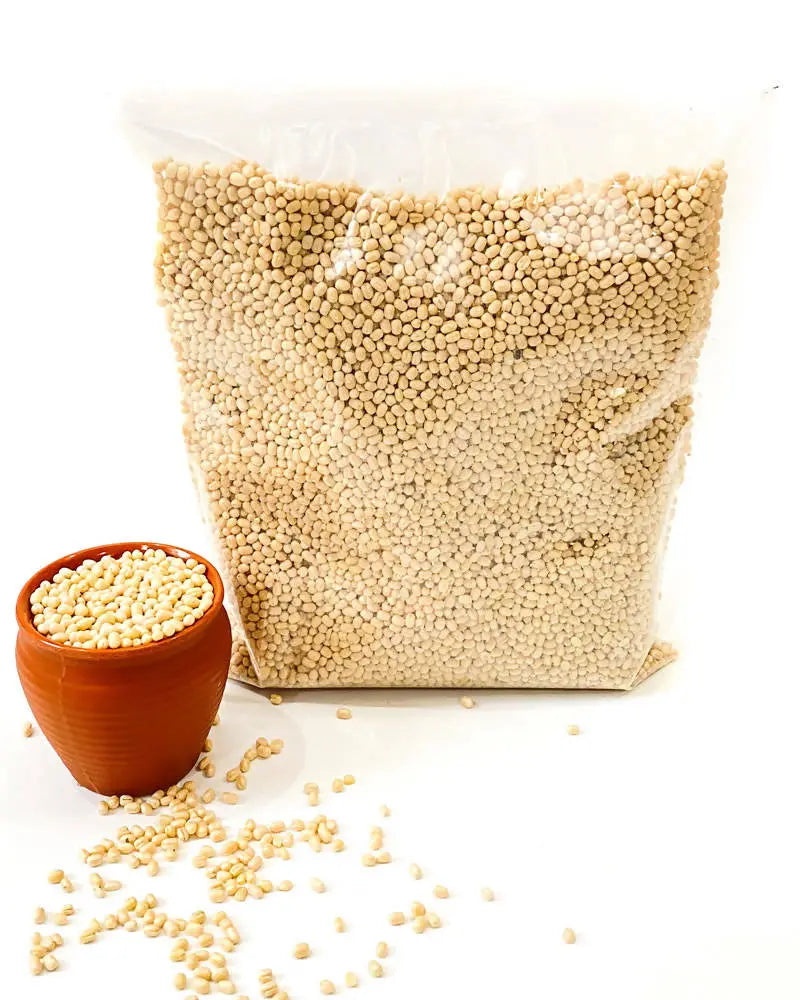 Kalagura Gampa Desi Gundu Minapappu (Urad Dal Whole) -1000 gm - Mytrendzcart