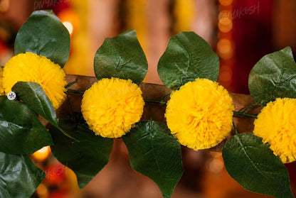 Mango Leaf & Marigold Vine, 80 Inch